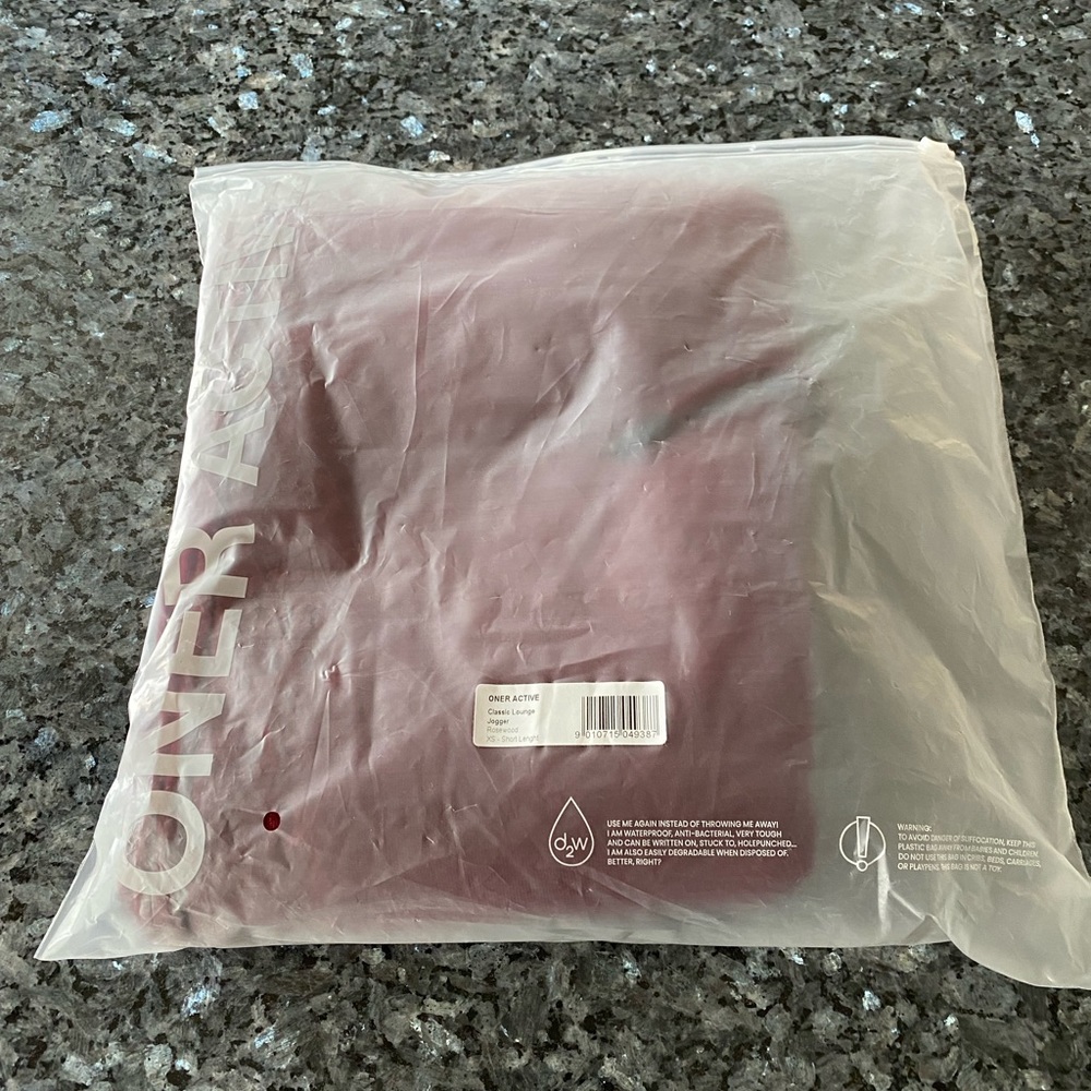 NWT Oner Active Classic Lounge Joggers In Rosewood | Size X Small NWT - Picture 3 of 6